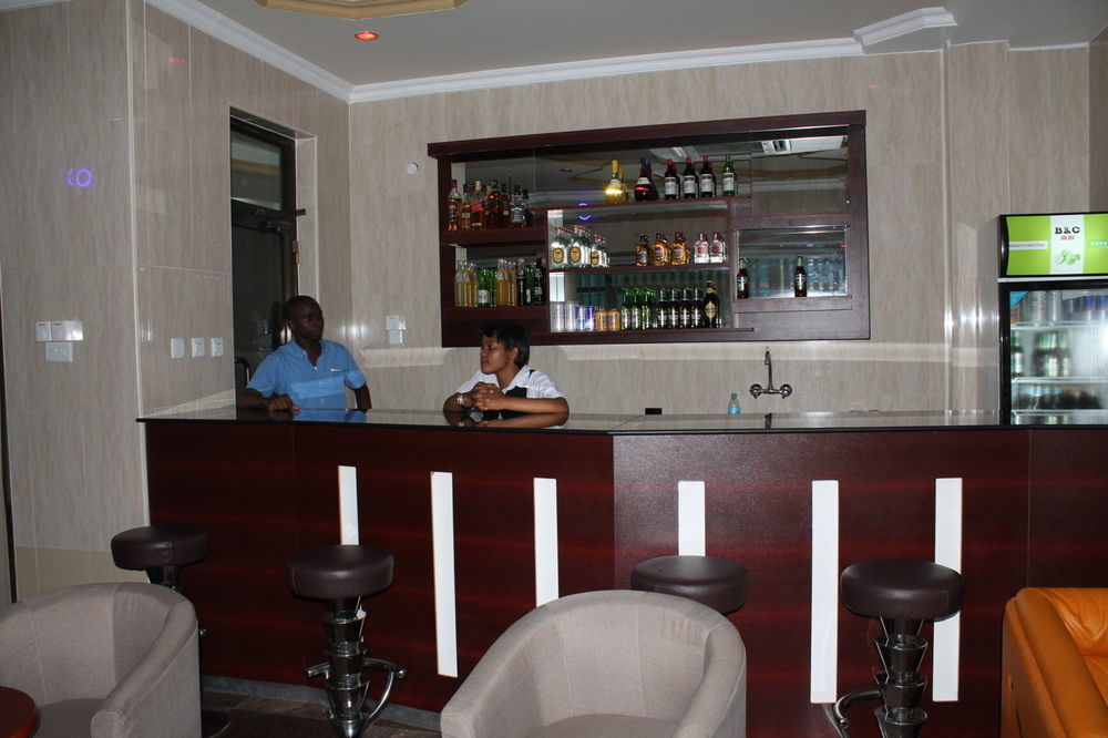 Wanyama Hotel Kariakoo Дар-ес-Салам Екстер'єр фото